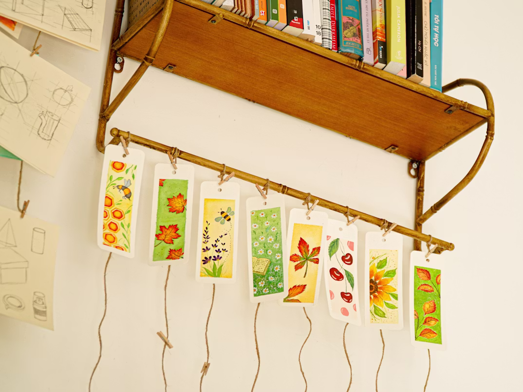 How to Make Beautiful Bookmarks from Your Own Photos